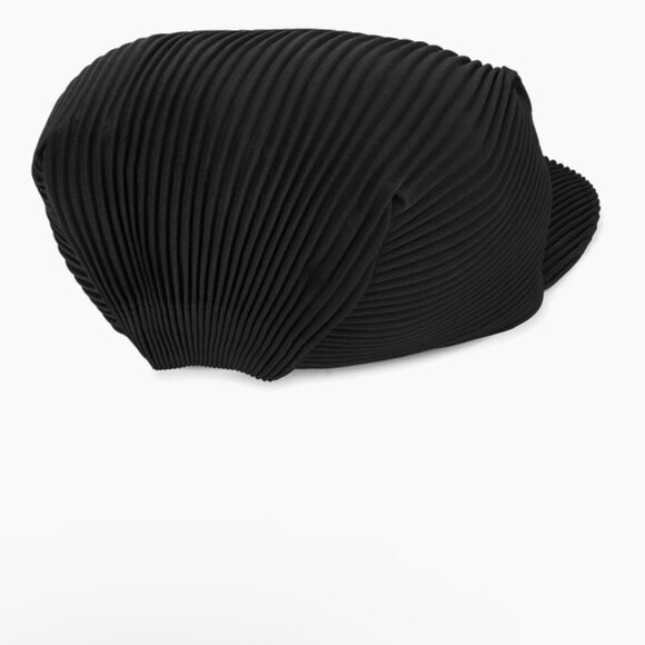 Pleats Please Issey Miyake Pleats Cap (NWT) in Black main image 7